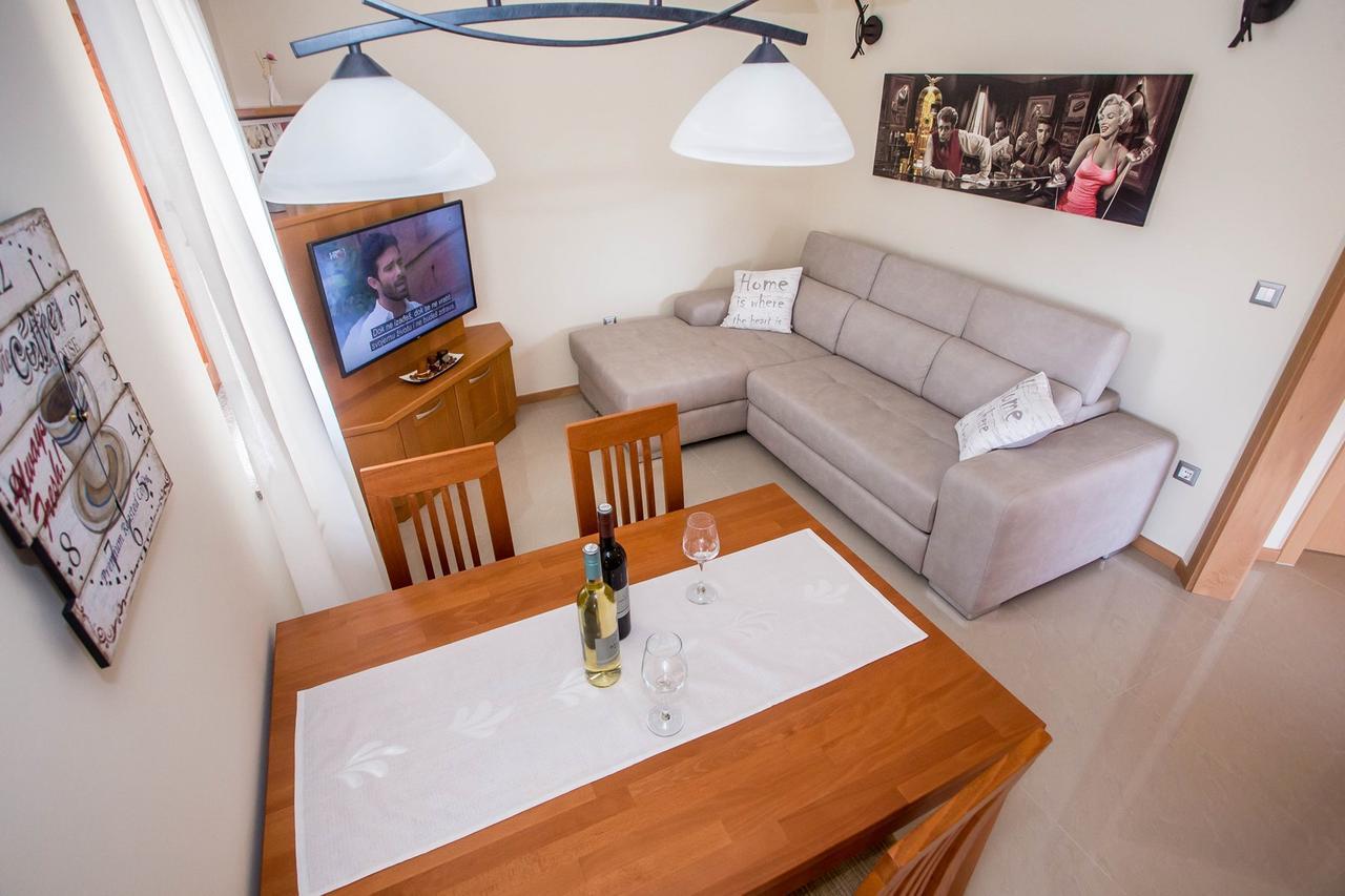 Apartment Stanko Vrvari Екстериор снимка